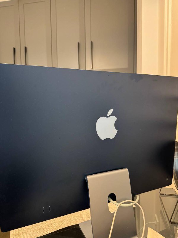 iMac 24" M3 8GB 256GB SSD 2