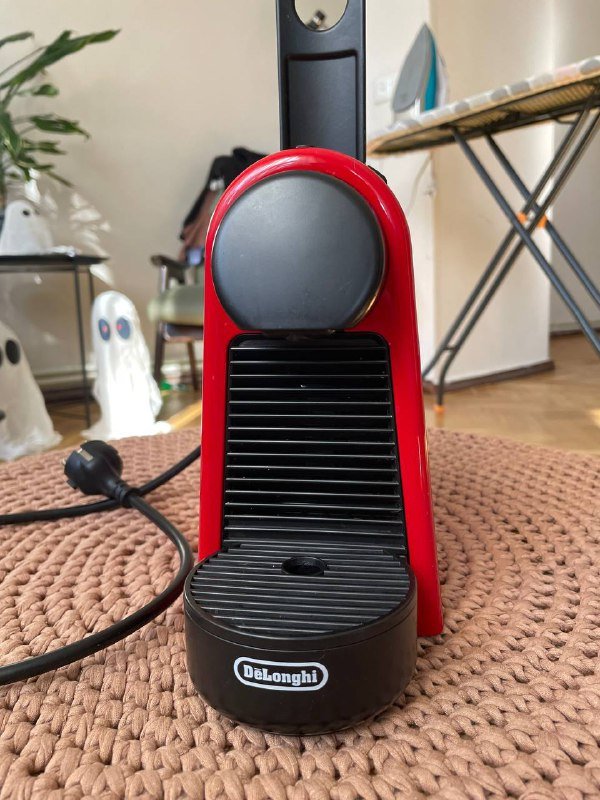 Капсульная кофемашина Delonghi EN85.R Essenza Mini