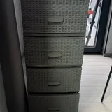 Стол, пластиковый комод 2