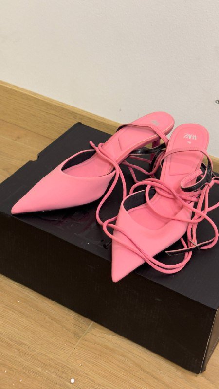 Джинсы женские, мужские, детские ботинки, горнолыжный костюм, куртка женская, мюли 7