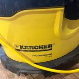 Рабочий пылесос Karcher 2