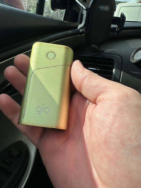 Glo электронное устройство для нагрева табака