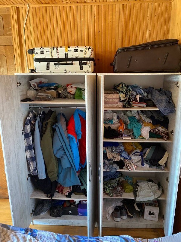 стиральная машина, шкафы, 2 складных стола, стеллаж, доска 3