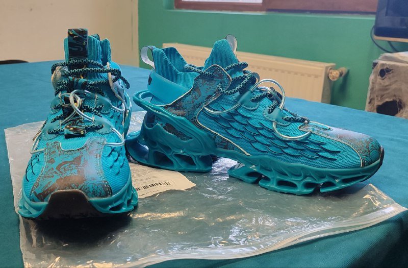 Кроссовки мужские