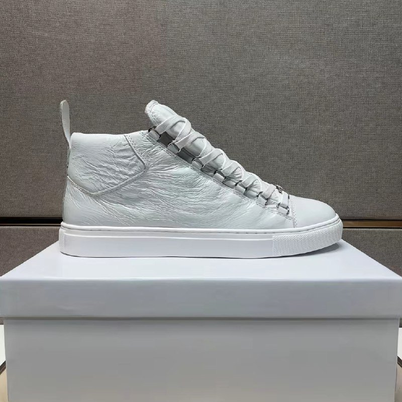 BALENCIAGA ARENA 44 мужская обувь