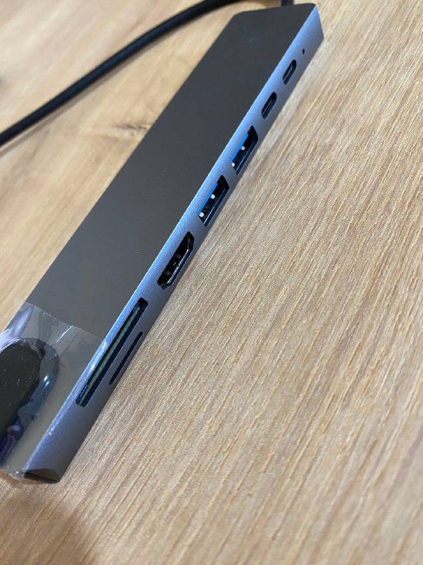 USB hub с портами USB C, USB A, HDMI, MicroSD, SD, Ethernet