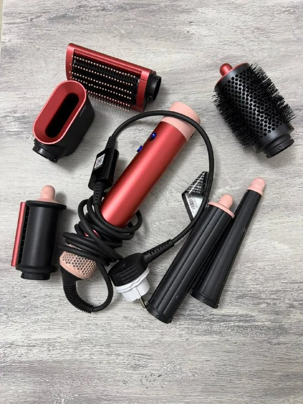 Dyson Airwrap i.d. HS08 1