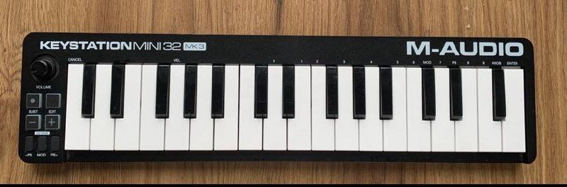 M-audio Keystation Mini 32 MIDI клавиатура