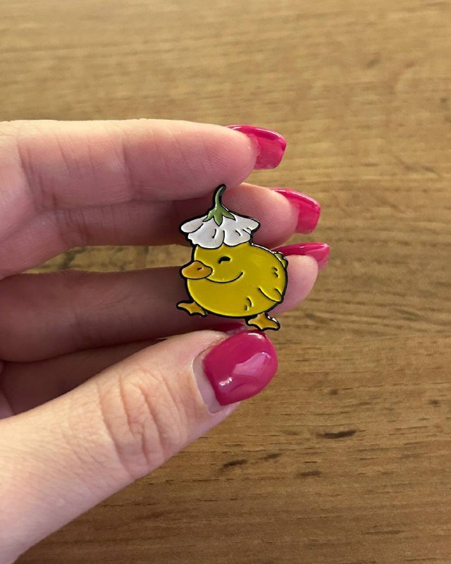 значки, броши, набор значков 7