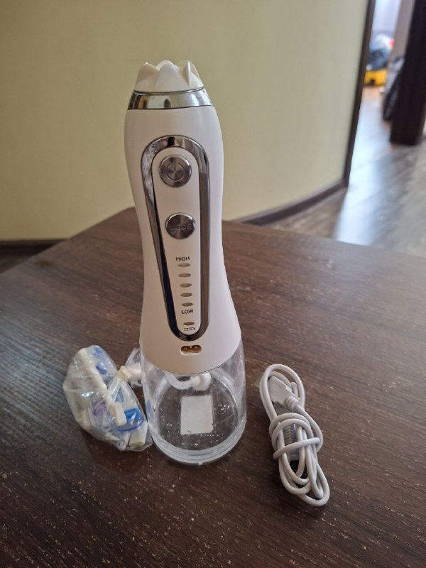 Портативный беспроводной ирригатор модели HF-6P 2