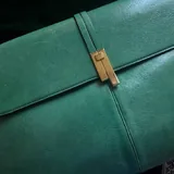 Винтажная кожаная сумка Dior 2