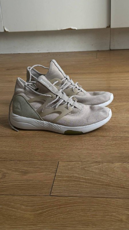 Кроссовки Adidas Ozweego Pure Solar White Men's Solar Yellow, Puma Orkid Selflove Wns, Reebok Classic Legacy FY7560, FILA Retro 99 M, Reebok Hayasu 5