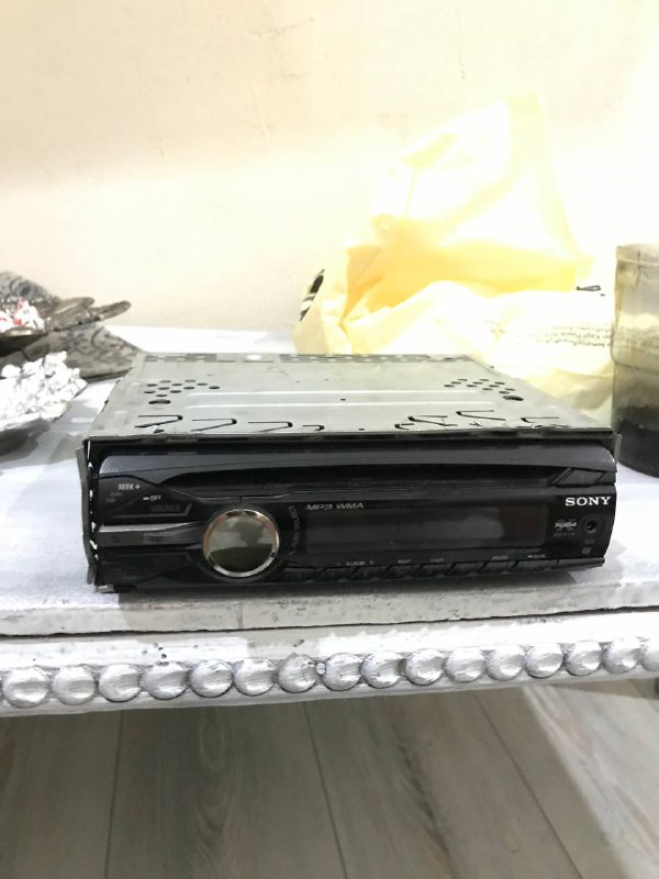 Магнитола Sony 2