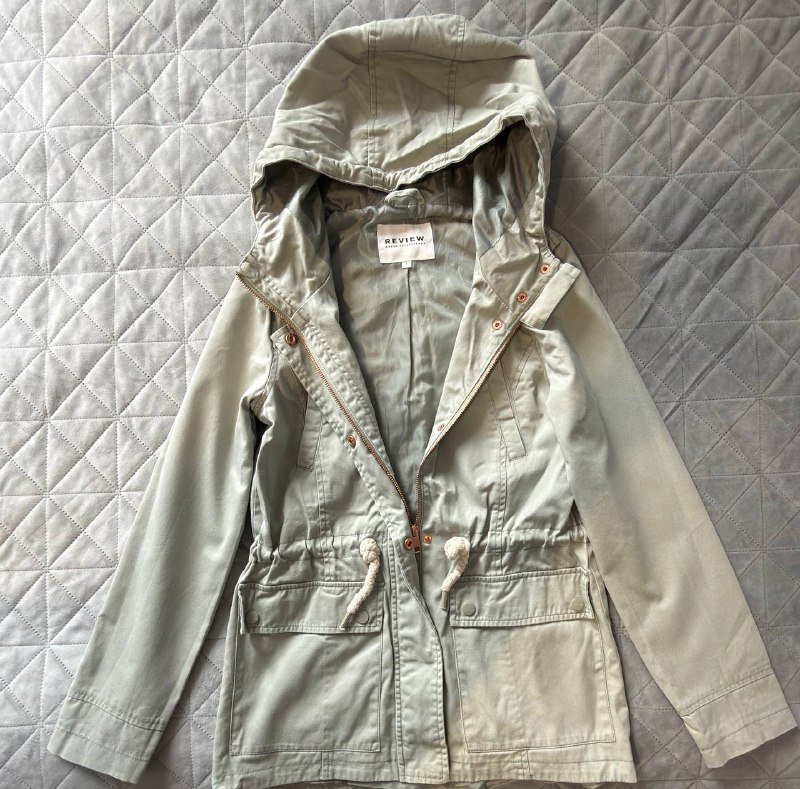 Легенькая парка размер S 2