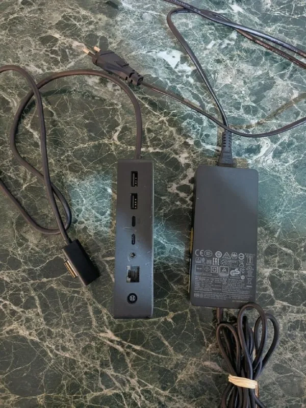 Microsoft Surface Dock 2, M.2 SSD адаптер USB-C 1
