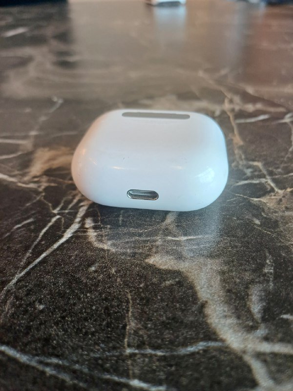 Наушники Apple AirPods 4 бу 2