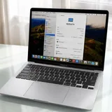 MacBook Pro 13 M2 8/256 GB 1