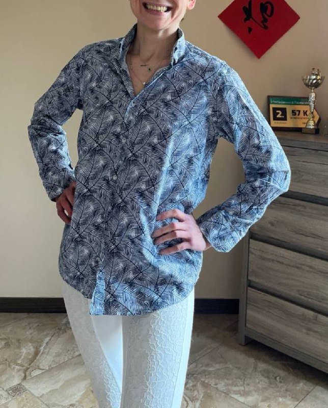 Водолазка Adidas, Брюки Calzedonia, Сарафан, Рубашка, Шорты, Пиджак 4