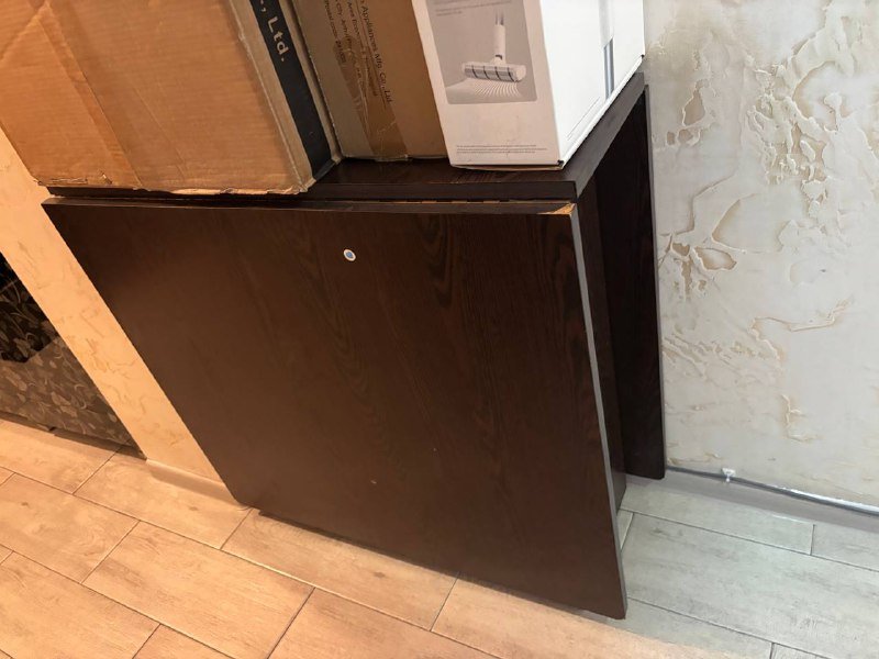 Стол кухонный или письменный