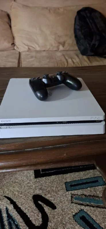 PS4 Slim 500 გბ