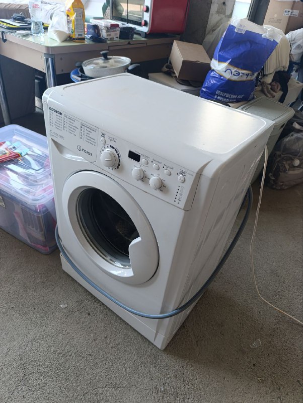 Стиральная машина Indesit