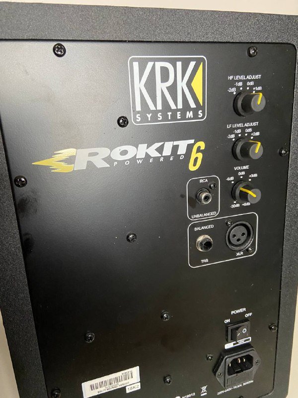 Студийные мониторы KRK Rokit 6 G3 2