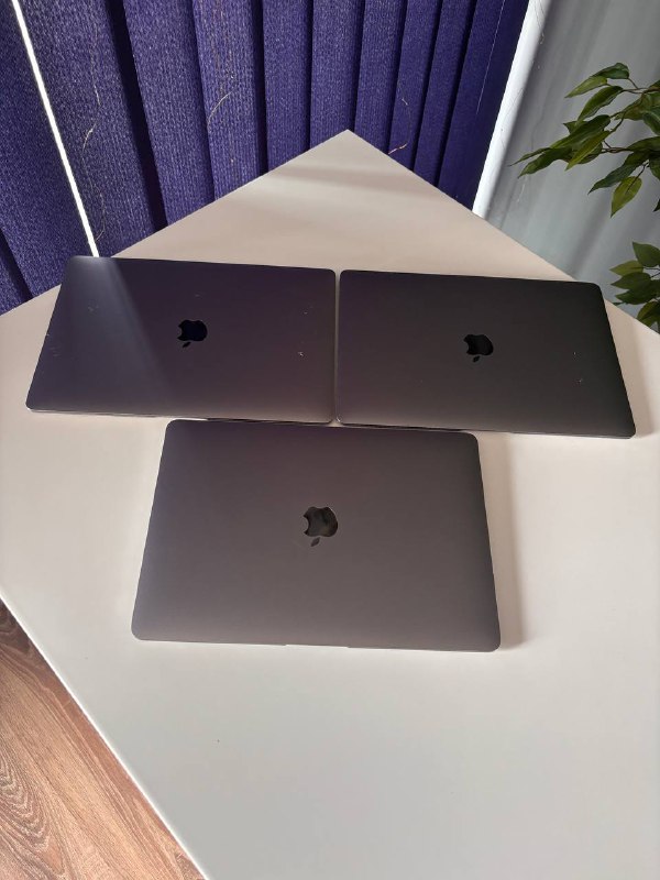 Macbook Air 2018 i5 8/128GB 9