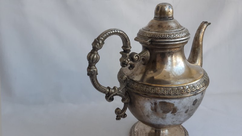 Посеребренный латунный антикварный чайник, Германия 800 проба 6