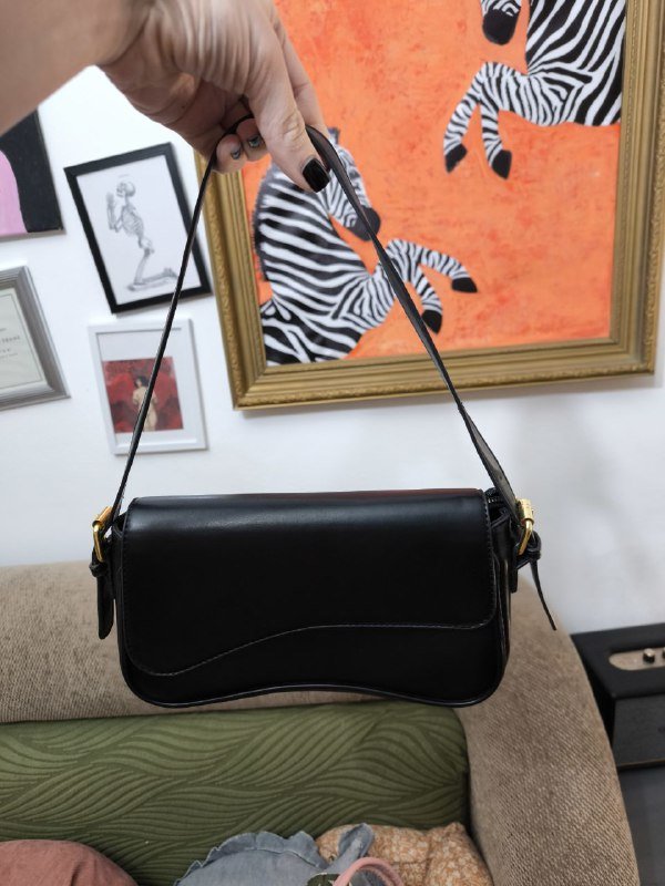 Сумки кожзам розовая и черная 3