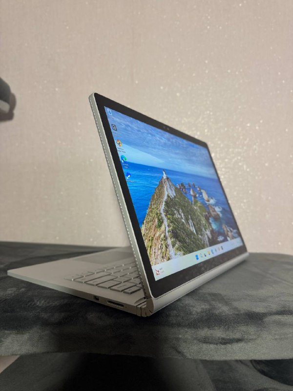 Ноутбук Microsoft Surface в идеальном состоянии 4