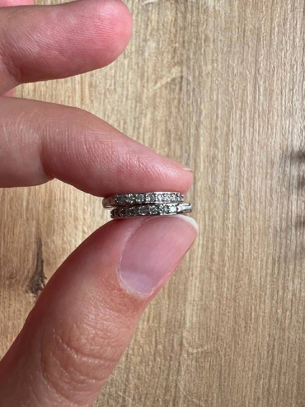 Серьги разные пары, 1 пара 1,5 лар 3