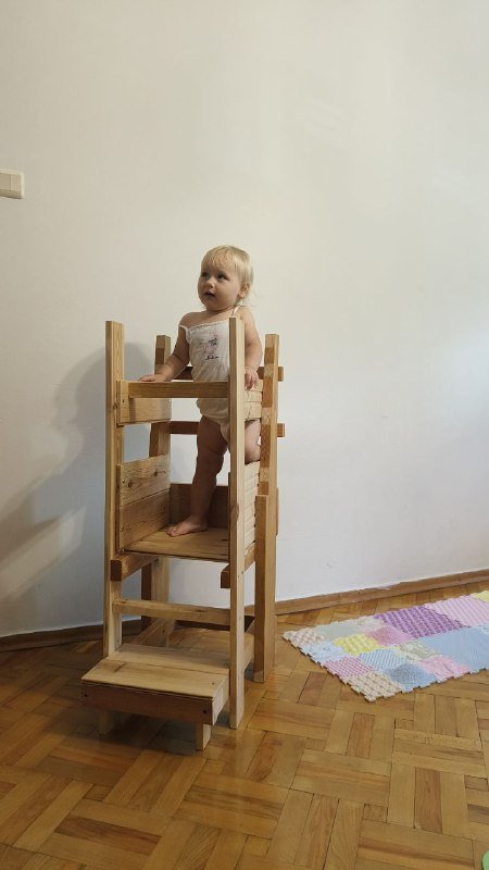 Самодельная детская башня помощница со съемной панелью 2