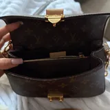 Сумка Louis Vuitton Pochette Métis East-West Monogram 5