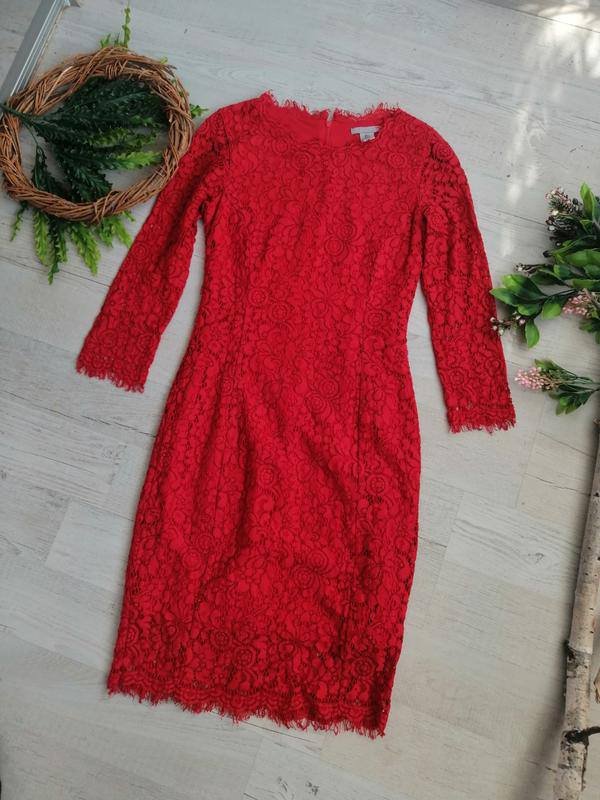 топ H&M, платье H&M, плед, подушка для ресниц, пинцеты, лампа, посуда, держатель для микрофона 2