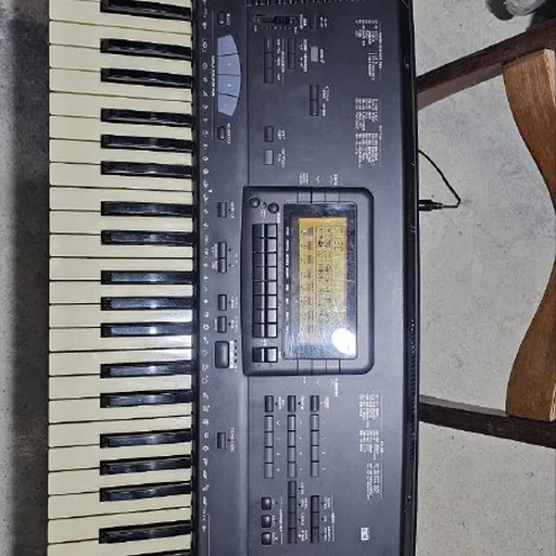 Синтезатор Technics KN720
