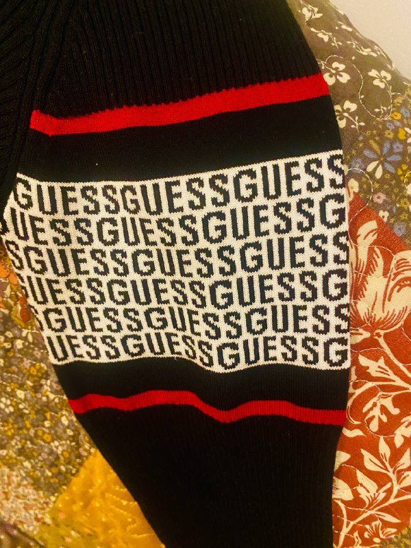 Свитер GUESS размер L новый с биркой 3