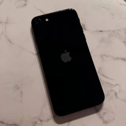iPhone SE 2022 64 ГБ