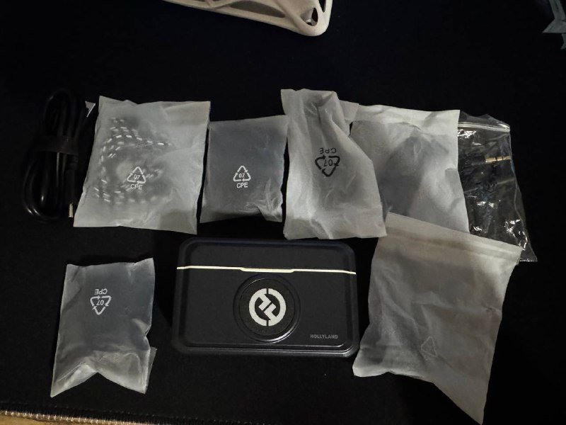 Радиопетлички Hollyland lark m2 для камеры 3