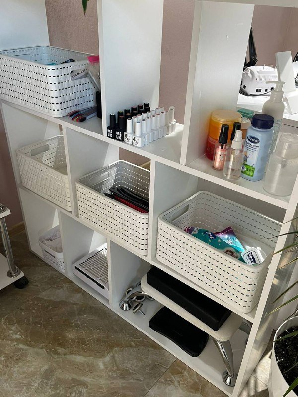 Оборудование и косметика для салона красоты 10