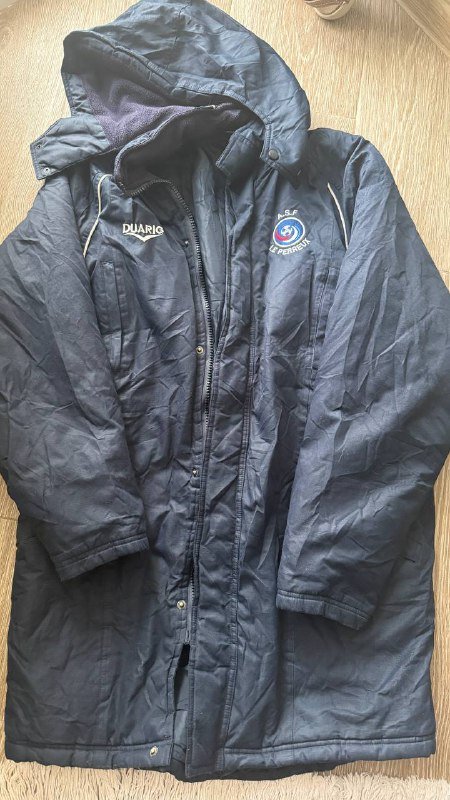 Мужская куртка размер XL