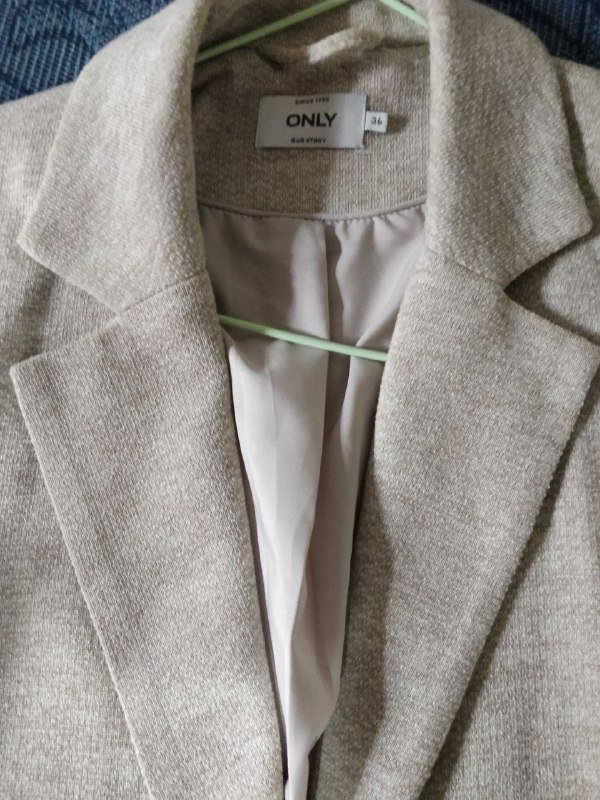 Стильное пальто Only бежево-розовое 3