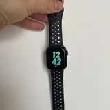 Apple Watch Nike Series 5 40mm GPS 1