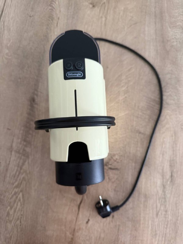 Кофе-машина капсульная DeLonghi Nespresso 3