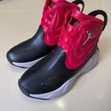 Непромокаемые ботинки Jordan Drip 23 4