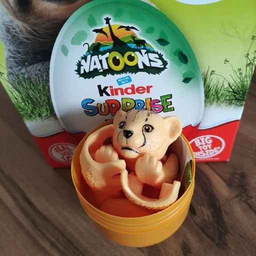 Игрушка-гепард Kinder Surprise Natoons Maxi