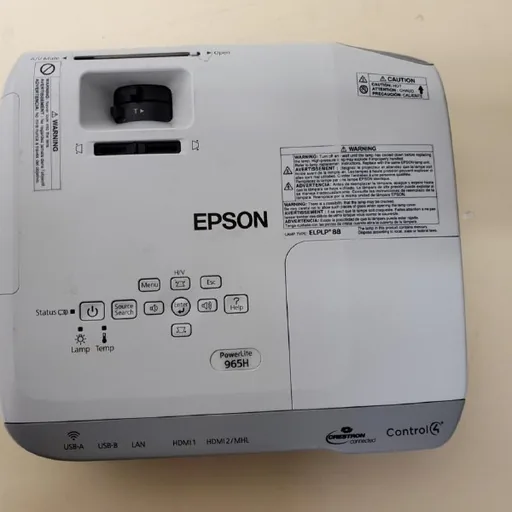 Epson PowerLite 965H проектор