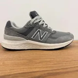 Мужские кроссовки New Balance 880 Grey 1