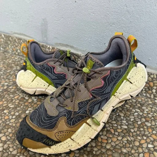 Кроссовки Reebok Vibram