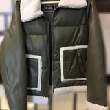 Куртка Levis, куртка Lumberjack, массажные ванночки Saturn 1