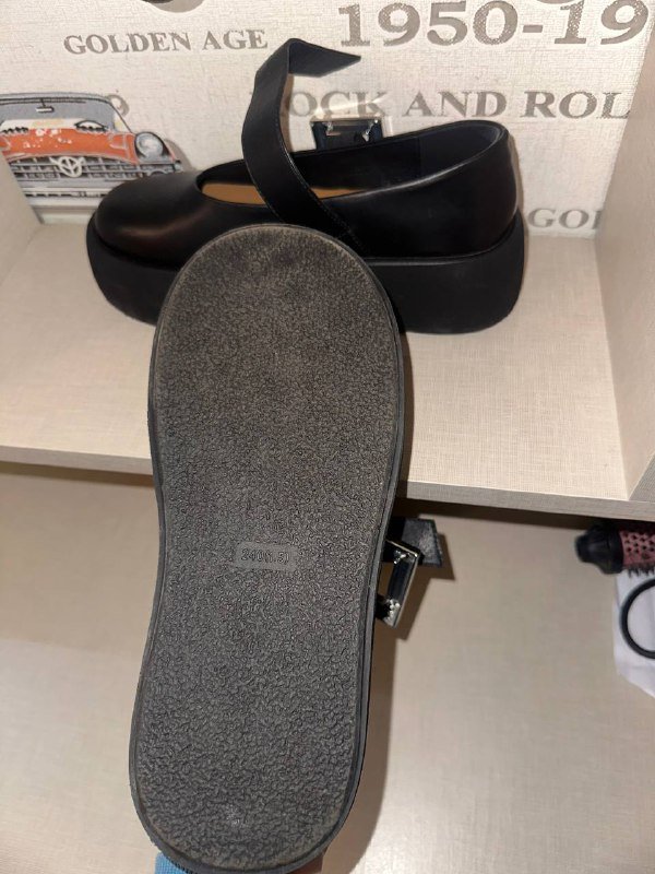 Кроссовки New Balance 2002, Обувь черная 37 размер 5